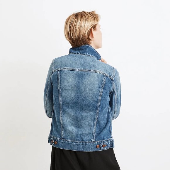 Madewell Jean Jacket in Pinter Wash - Picture 4 of 10